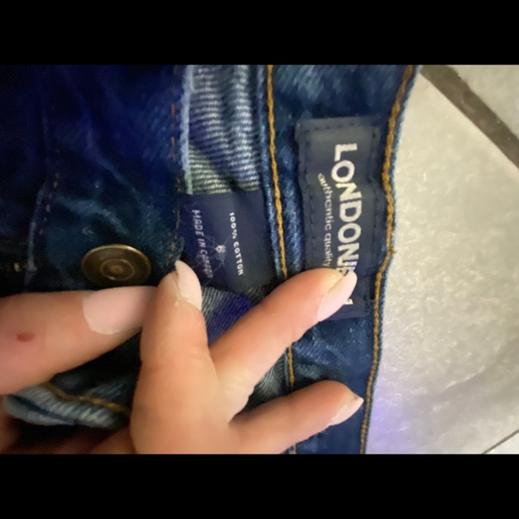 London jean sold by Victoria’s Secret - Picture 2 of 3